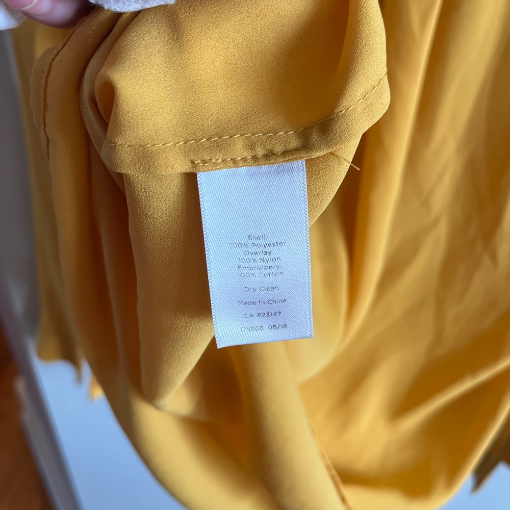 Talbots Yellow Top - Picture 6 of 7